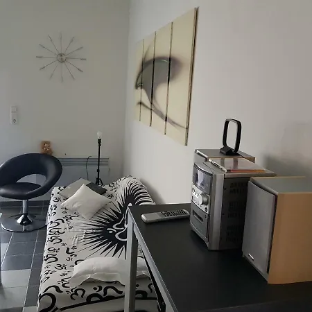 Modern Apartament Near Sea * ヴィル